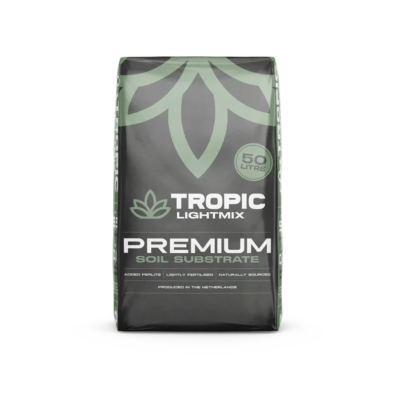 Tropic Lightmix Premium, organic potting soil lightly fertilised with organic nutrients. This ready-to-use soil blend